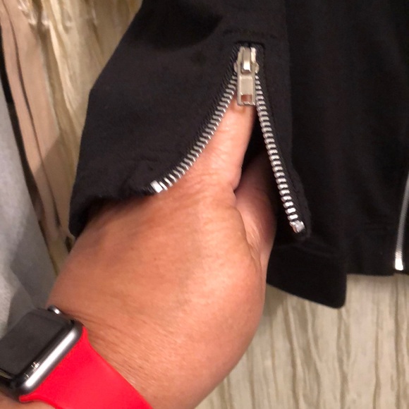 Jacket - Picture 4 of 7